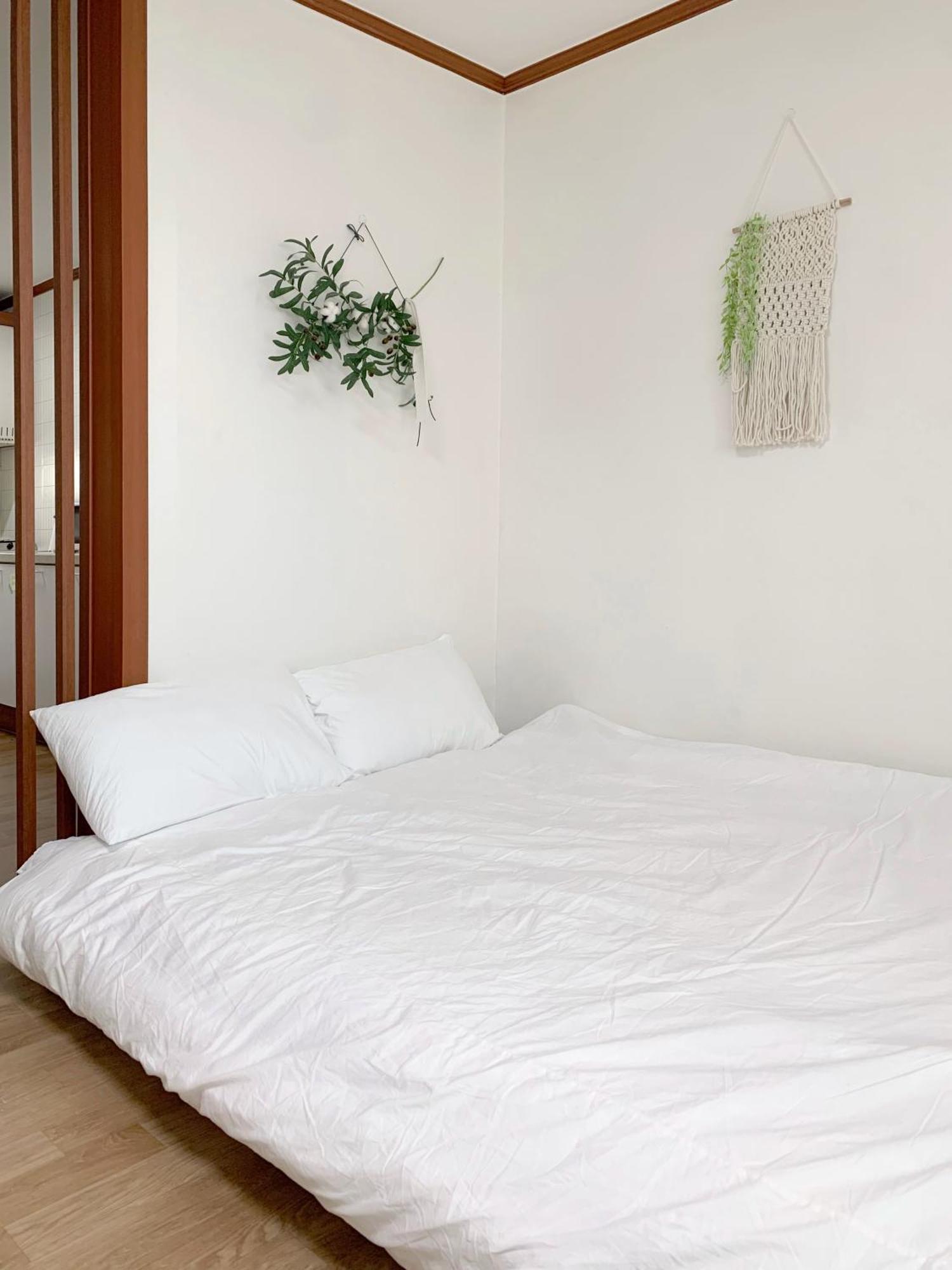 Center Detached House, Re Apartment Seoul